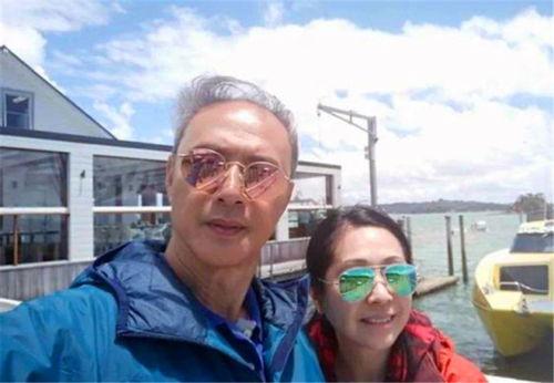 黄昏恋明星,揭秘明星晚年爱情的甜蜜瞬间